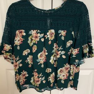 Xhilaration Emerald Green Ruffle Sleeve Blouse